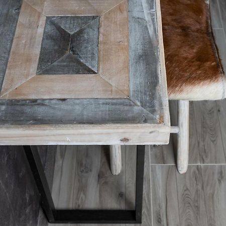 Superb Industrial Style Lodge Heart Of アテネ エクステリア 写真