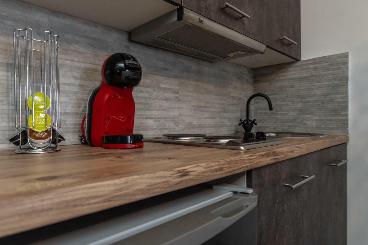Superb Industrial Style Lodge Heart Of アテネ エクステリア 写真
